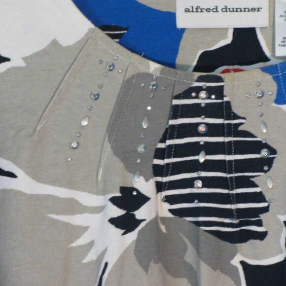 Alfred Dunner Floral Blouse Large Red Blue Flowers Blinq Colorful - Picture 3 of 4